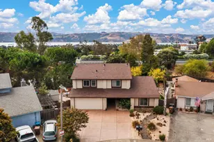407 Rinconada Ct, Benicia, CA 94510 - Photo 2