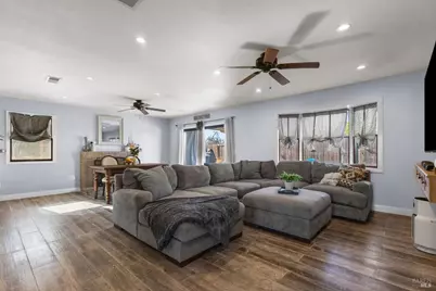 131 Natick Court, Vacaville, CA 95687 - Photo 4