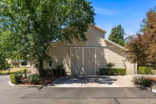 34 Buhman Ct, Napa, CA 94558 - Photo 36