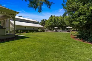 34 Buhman Ct, Napa, CA 94558 - Photo 30