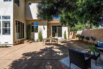 1 Emperor Way, Napa, CA 94558 - Photo 24