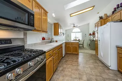 600 Colonial Park Drive, Santa Rosa, CA 95403 - Photo 6