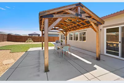 1780 Honeysuckle Way, Dixon, CA 95620 - Photo 32