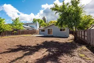 18917 Lomita Ave, Sonoma, CA 95476 - Photo 24