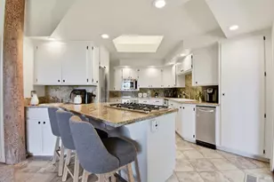 4730 Woodcliff Ct, Santa Rosa, CA 95405 - Photo 12