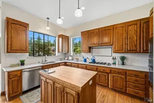 3541 Foxwood Pl, Santa Rosa, CA 95405 - Photo 26