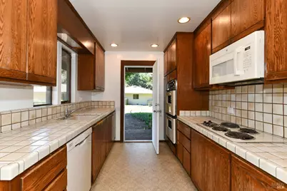 120 Milliken Creek Drive, Napa, CA 94558 - Photo 14