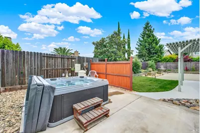943 Fallsgrove Way, Vacaville, CA 95687 - Photo 60