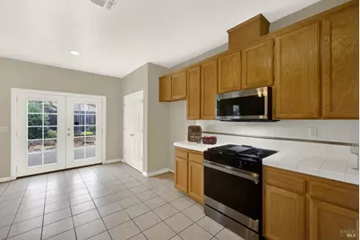 943 Fallsgrove Way, Vacaville, CA 95687 - Photo 22