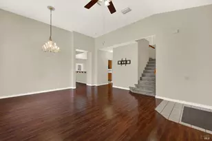 943 Fallsgrove Way, Vacaville, CA 95687 - Photo 12
