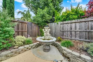 943 Fallsgrove Way, Vacaville, CA 95687 - Photo 62