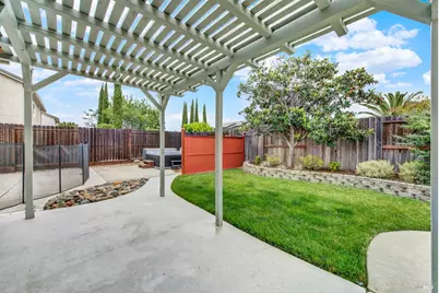 943 Fallsgrove Way, Vacaville, CA 95687 - Photo 56