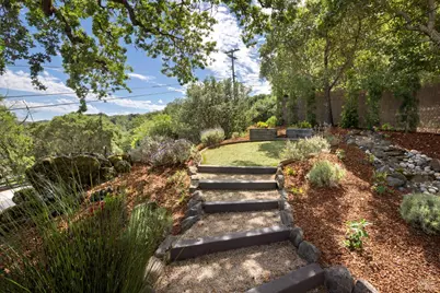 200 Stuyvesant Drive, San Anselmo, CA 94960 - Photo 10