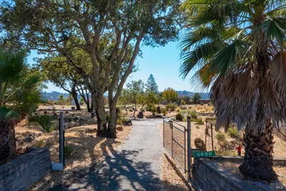 5800 Heights Road, Santa Rosa, CA 95404 - Photo 2