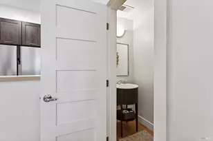 544 Grove St, Healdsburg, CA 95448 - Photo 10