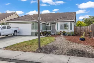 1007 Mayfield Way, Suisun City, CA 94585 - Photo 4