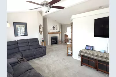 304 Chablis, Calistoga, CA 94515 - Photo 4