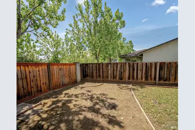 1443 Fullerton Drive, Fairfield, CA 94533 - Photo 26