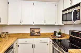 79 Scottsdale Way, Novato, CA 94947 - Photo 12
