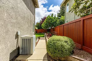 461 Aspinwall Dr, Benicia, CA 94510 - Photo 58