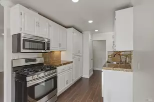 231 Berryessa Dr, Vacaville, CA 95687 - Photo 2