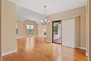 6283 Meadowbreeze Ct, Santa Rosa, CA 95409 - Photo 22
