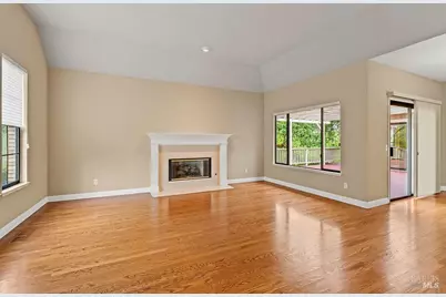 6283 Meadowbreeze Court, Santa Rosa, CA 95409 - Photo 12