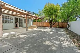 519 Danby Ct, Petaluma, CA 94954 - Photo 4