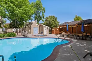 4704 Shade Tree Ln, Santa Rosa, CA 95405 - Photo 18