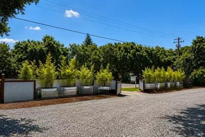 8813 Petaluma Hill Road, Penngrove, CA 94951 - Photo 6