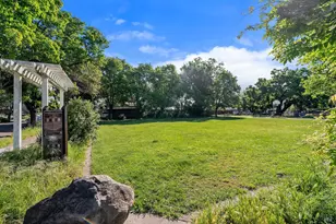 227 Hewett St, Santa Rosa, CA 95401 - Photo 36