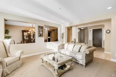 5325 Carole Ridge Court, Fairfield, CA 94534 - Photo 8