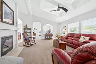 10 Shamrock Cir, Santa Rosa, CA 95403 - Photo 10