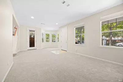 1081 Madrone Avenue, Vallejo, CA 94592 - Photo 4