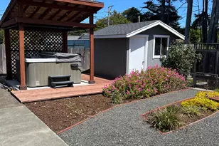 110 Hocker Ln, Fort Bragg, CA 95437 - Photo 8
