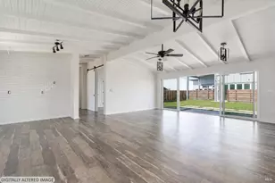 1421 Spruce Way, Healdsburg, CA 95448 - Photo 22
