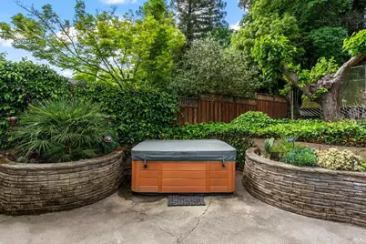 531 Casswall Street, Napa, CA 94558 - Photo 44