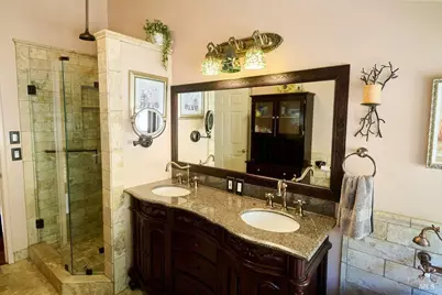 19400 Scenic Drive, Redwood Valley, CA 95470 - Photo 34