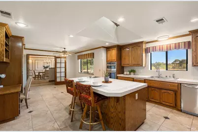 4445 Peaceful Glen Road, Vacaville, CA 95688 - Photo 16