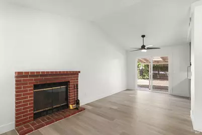 567 Shannon Drive, Vacaville, CA 95688 - Photo 4