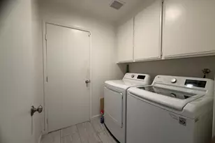 1600 Moraga Dr, Fairfield, CA 94534 - Photo 12