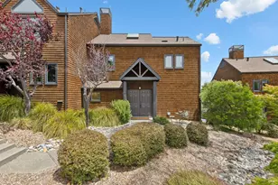 220 Donahue St, Sausalito, CA 94965 - Photo 2