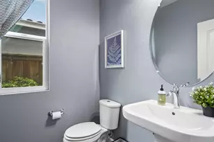 8018 Kenai Ct, Vacaville, CA 95687 - Photo 10