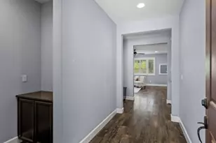 8018 Kenai Ct, Vacaville, CA 95687 - Photo 6