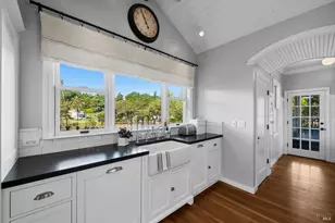 4011 E 3rd Ave, Napa, CA 94558 - Photo 16