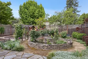 909 Slater St, Santa Rosa, CA 95404 - Photo 32