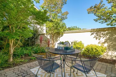 23 Greenham Court, Novato, CA 94949 - Photo 28