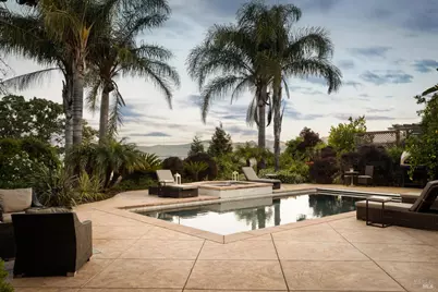 5318 Laurel Ridge Court, Fairfield, CA 94534 - Photo 2