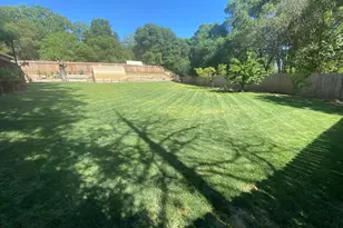 1725 E Madrone Dr, Ukiah, CA 95482 - Photo 24