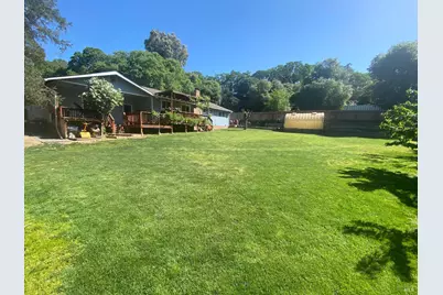 1725 E Madrone Drive, Ukiah, CA 95482 - Photo 28